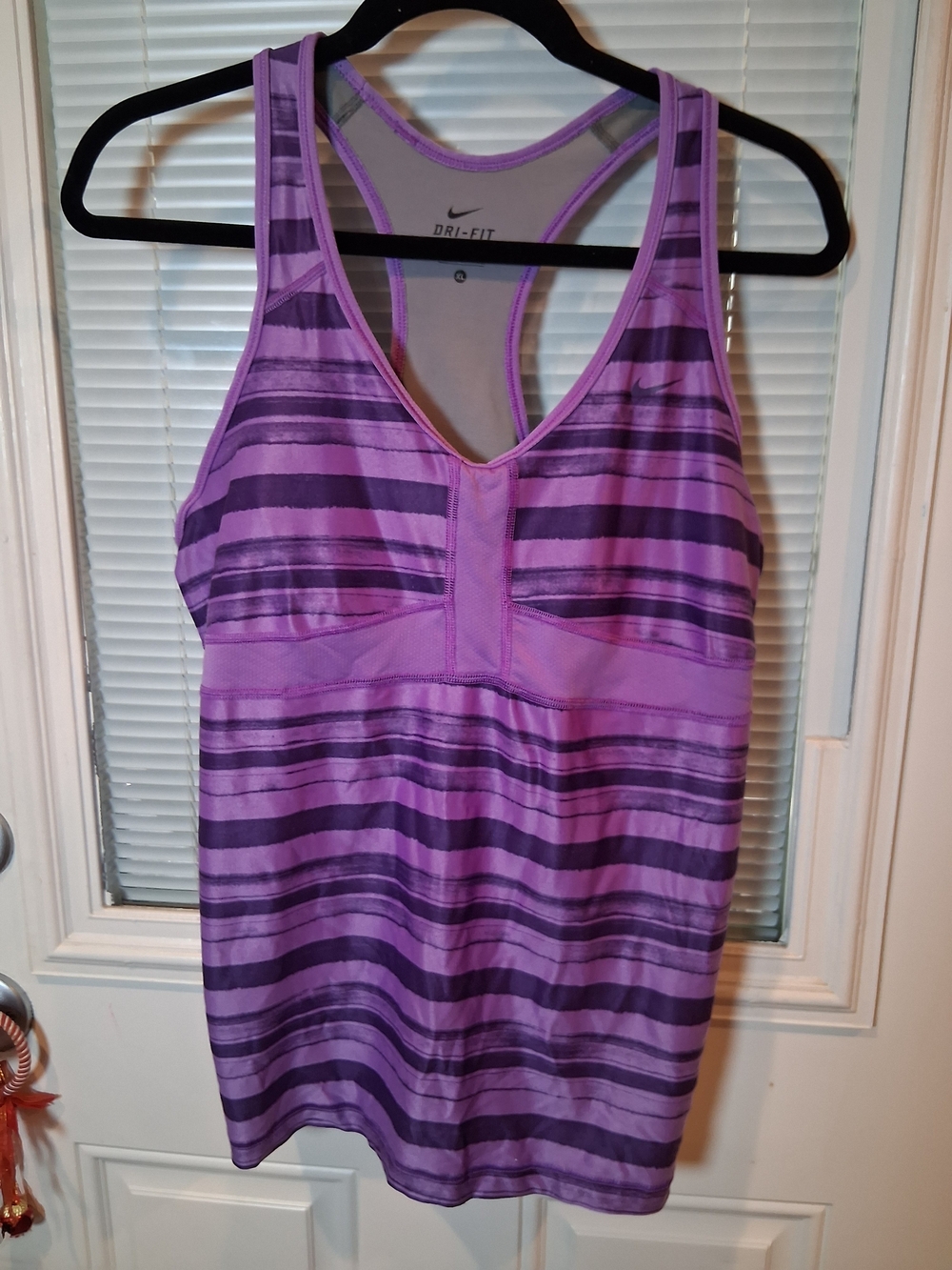 sku364 Nike Purple Striped Dri-FIT Workout Tank with Built-In Shelf Bra Size XL